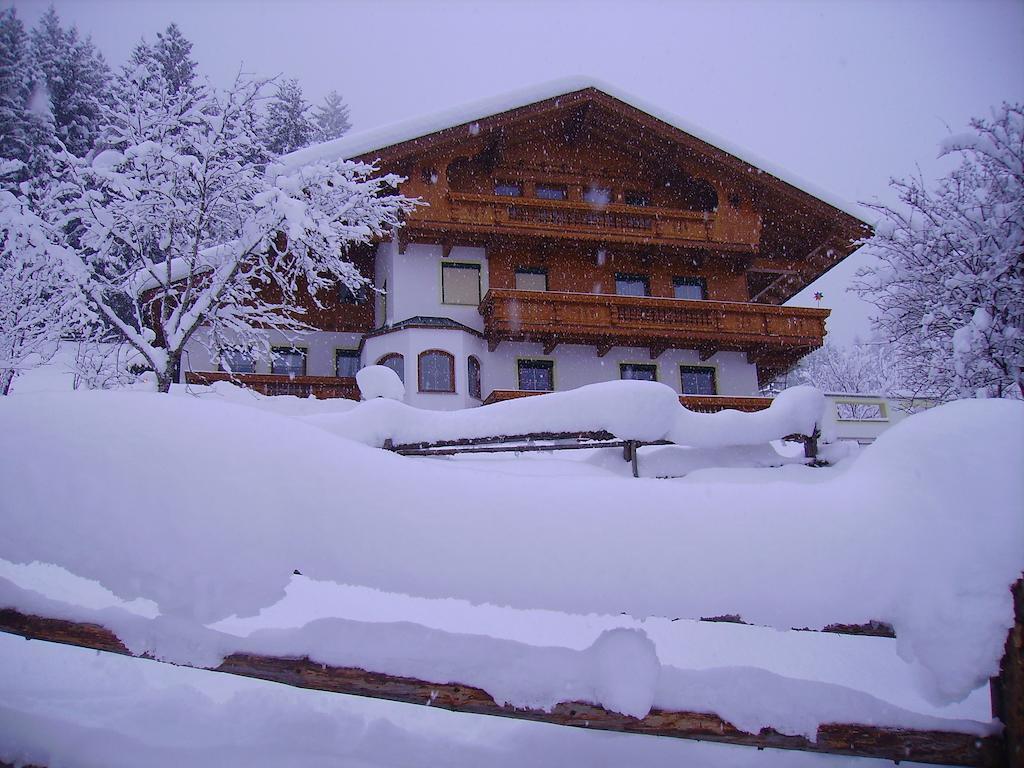 Apartment Schneeberger Stummerberg Rum bild