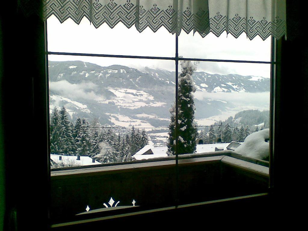 Apartment Schneeberger Stummerberg Rum bild
